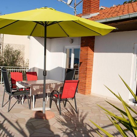 Apartment Nede Trogir Exterior photo