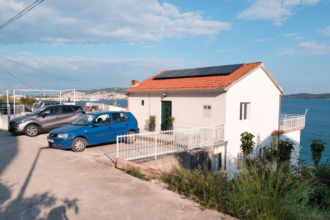 Apartment Nede Trogir Exterior photo